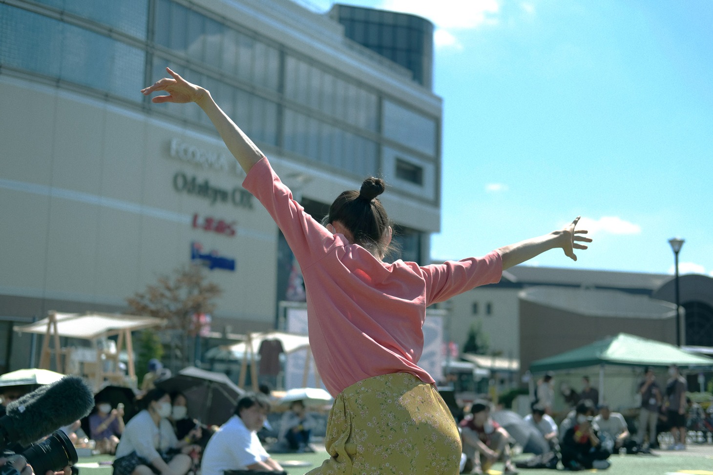 「地べた音楽祭」2022年開催時の様子。