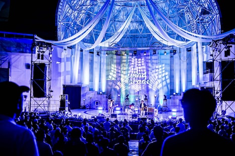 サニーデイ・サービスのライブの様子。（撮影：石崎祥子）