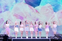 「NiziU Live with U 2023 “ココ！夏 Fes.” -Stadium Special-」の様子。（撮影：田中聖太郎）