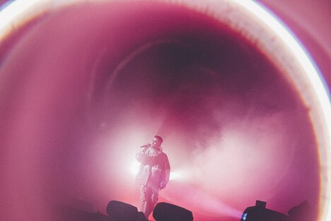 AKLO（撮影：西槙太一）