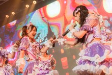 ideal pecoデビューライブ「first peco」の様子。（提供：株式会社iDL）