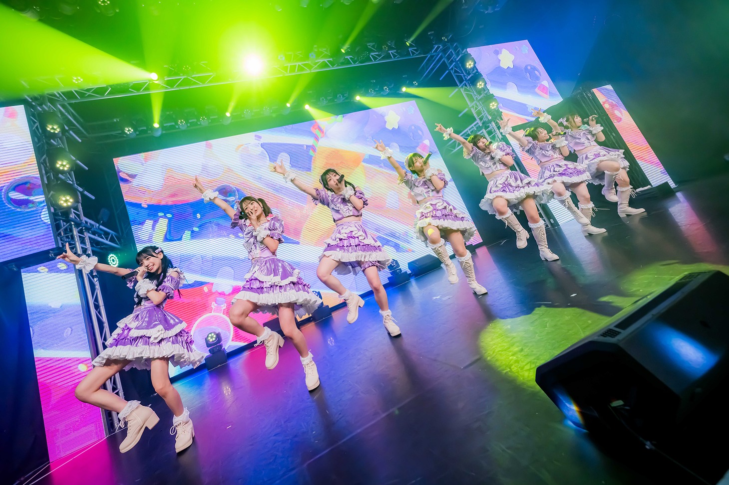 ideal pecoデビューライブ「first peco」の様子。（提供：株式会社iDL）