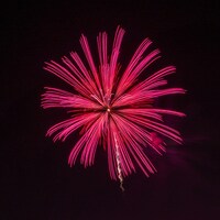 IMP.「CRUISIN'」とコラボレーションした花火のイメージ。