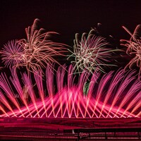 IMP.「CRUISIN'」とコラボレーションした花火のイメージ。