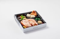 売店で販売される濱吟焼豚弁当。（提供：株式会社Ｋアリーナマネジメント）