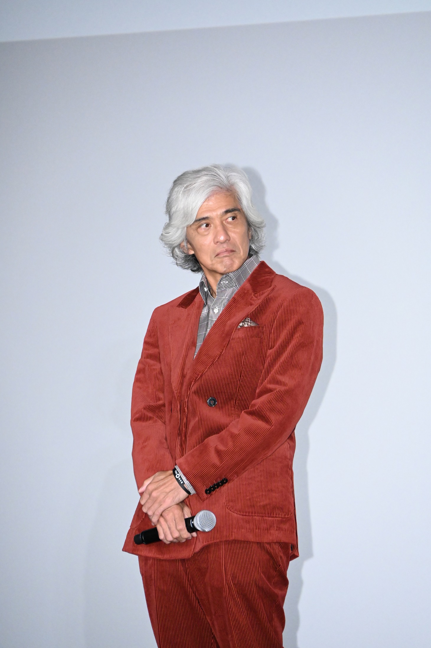 佐藤浩市