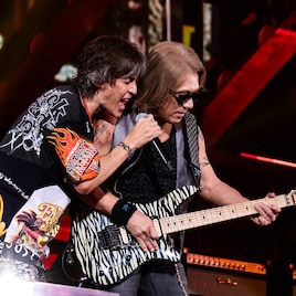 B'z全国ツアー最終公演、ノーカットでオンエア