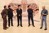 左から中居正広、中島健人、ユンホ、チャンミン、松本人志。(c)フジテレビ