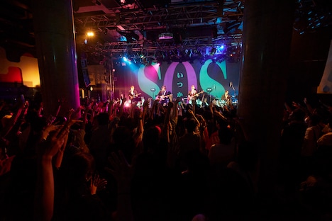 「神山羊LIVE 2023『Endroll』」の様子。（撮影：村井香）