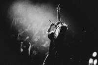 千秋（Vo）（撮影：西槇太一）