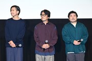 左から佐藤征史、岸田繁、森信行。