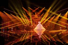 NHK総合「NHK MUSIC SPECIAL 浜崎あゆみ」より。(c)NHK