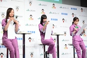 「国消国産川柳穴埋めクイズ」に挑戦する梅澤美波、遠藤さくら、田村真佑。