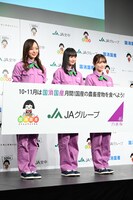 左から梅澤美波、遠藤さくら、田村真佑。