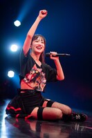 必死でダンスする桜木軍団を煽る桜木心菜。