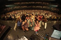 「クラムボン 添春編 ｛overture｝」の様子。