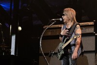 松本「ウルトラスイートやんけ」。（ナタリーオリジナル画像）