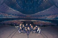 JO1「2023 JO1 2ND ARENA LIVE TOUR ‘BEYOND THE DARK’」広島・広島グリーンアリーナ公演の様子。(c)LAPONE Entertainment