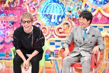 左から田村淳（ロンドンブーツ1号2号）、蛍原徹。 (c)テレビ朝日