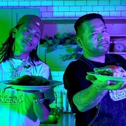 左から¥ellow Bucks、漢 a.k.a. GAMI。