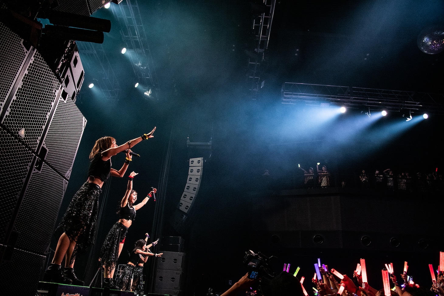 「#2i2 Zepp Shinjuku Full band set ONEMAN LIVE」の様子。