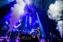 「#2i2 Zepp Shinjuku Full band set ONEMAN LIVE」の様子。