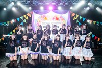 OCHA NORMA（左）とFRUITS ZIPPER（右）。