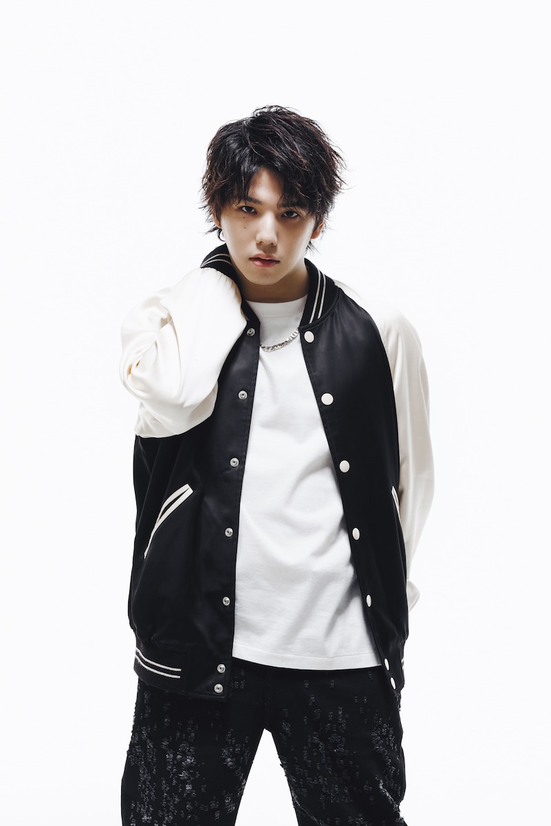 MY FIRST STORYのHiro(Vo)。