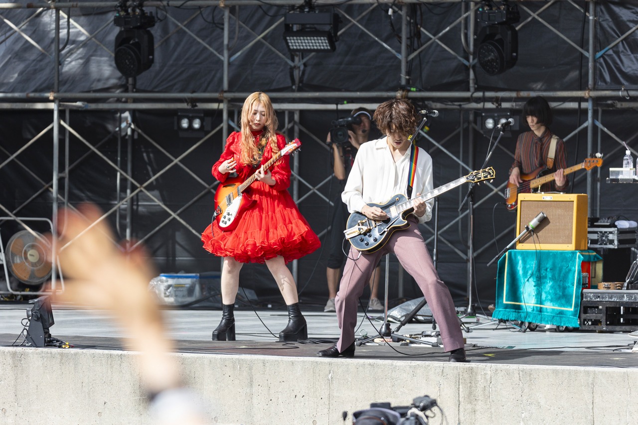 GLIM SPANKY（撮影：勝村祐紀）