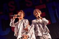 左から優、末吉9太郎。