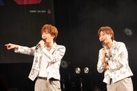 左から春斗、綾介。