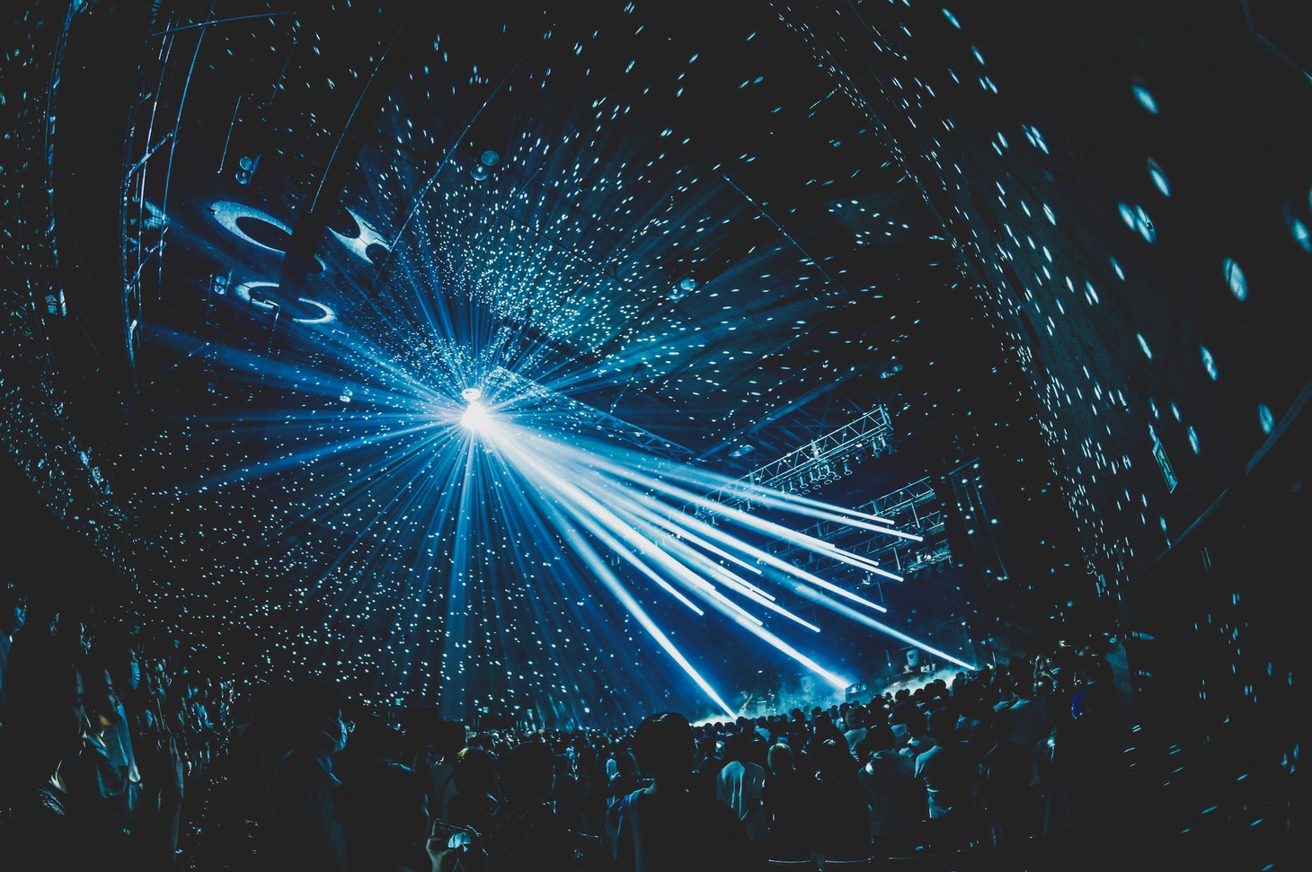 「Cö shu Nie Live Tour 2023-unbreakable summer-」ファイナル公演の様子。（撮影：河本悠貴）