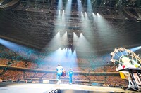 「YUZU SPECIAL LIVE 2023 HIBIKI in K-Arena Yokohama」の初日公演「BLUE×FUTARI」の様子。