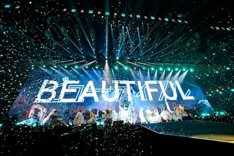 「YUZU SPECIAL LIVE 2023 HIBIKI in K-Arena Yokohama」2日目公演「RED×ALL STARS」の様子。