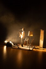 折坂悠太（撮影：塩田正幸）