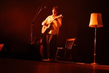 折坂悠太（撮影：塩田正幸）