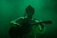 折坂悠太（撮影：塩田正幸）