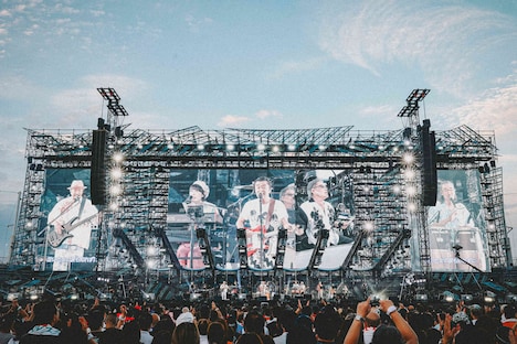 サザンオールスターズ「茅ヶ崎ライブ 2023」の様子。（撮影：西槇太一）