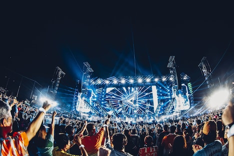 サザンオールスターズ「茅ヶ崎ライブ 2023」の様子。（撮影：西槇太一）