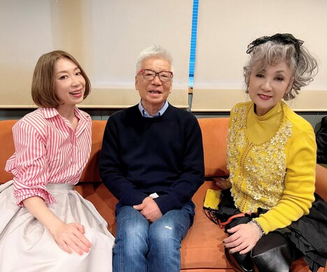 左から野宮真貴、橋本淳、平山みき。