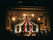 ハナレグミ「Faraway so close」東京・日比谷公園大音楽堂（日比谷野音）公演の様子。（Photo by RYO MITAMURA）