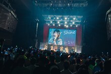 アンスリューム「すーぱーしゃいん!!!!!!」の様子。（撮影：真島洸）