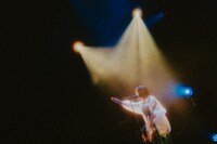 みきまりあ（Vo, G）（Photo by Kato Shumpei）