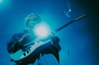 ツミキ（Dr, G, Key, Vo）（Photo by Kato Shumpei）