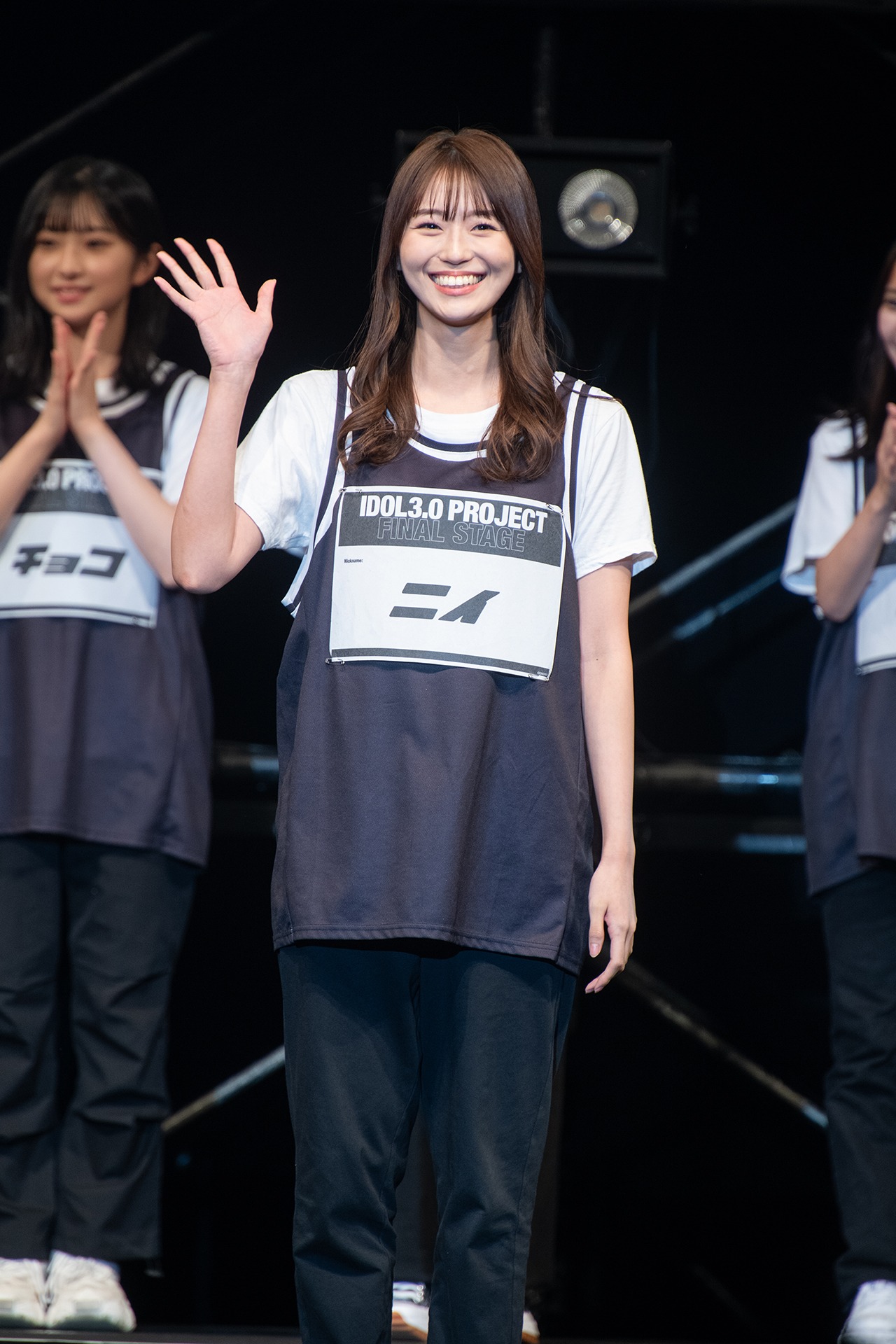 ニイ