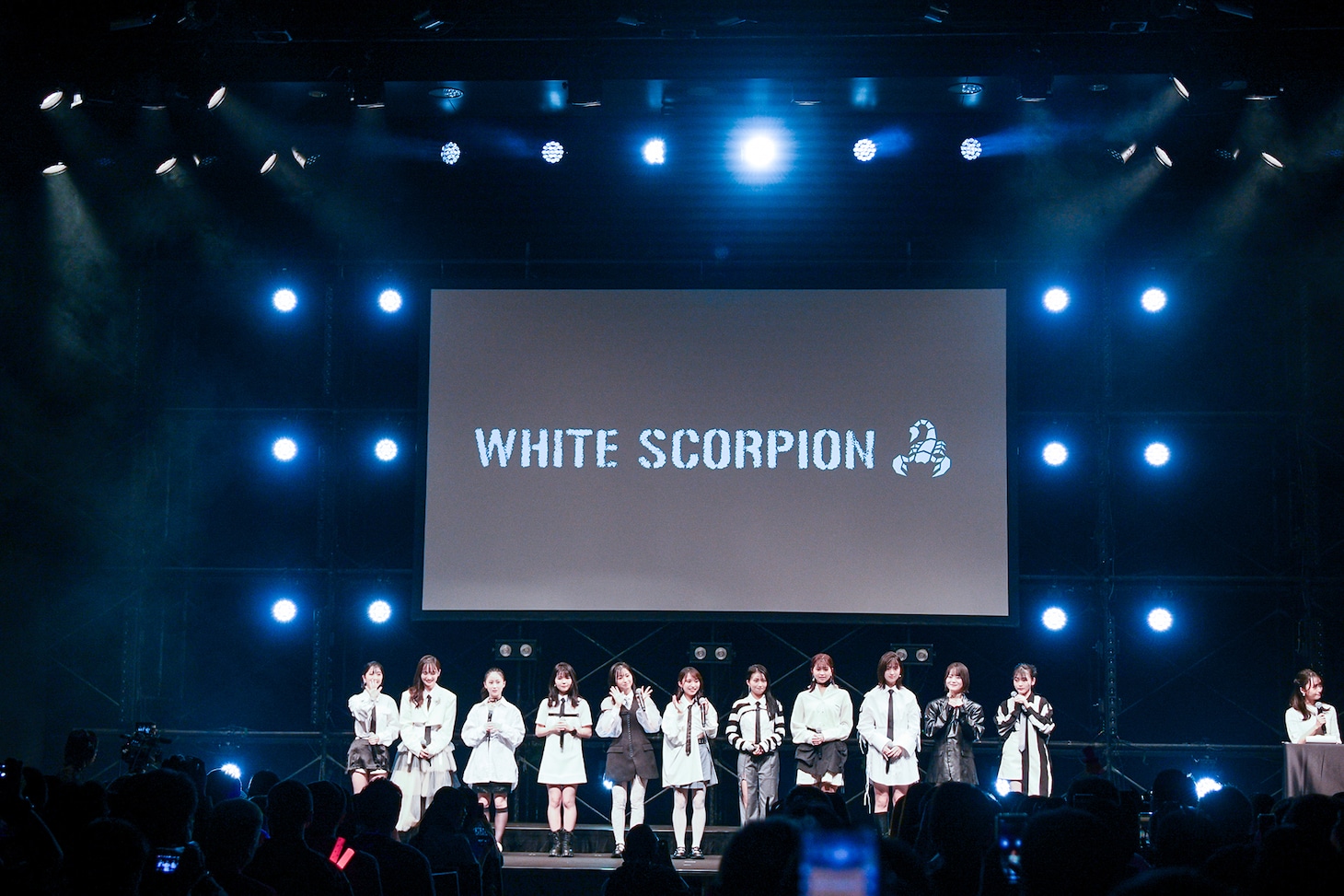 WHITE SCORPIONのメンバーに選ばれた11人。