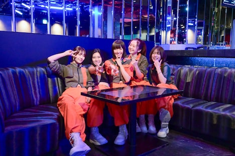 ExWHYZ（写真提供：EMI Records）