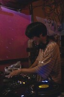 角張渉（カクバリズム）（撮影：廣田達也）