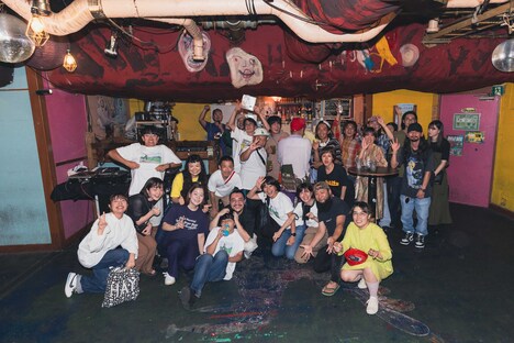 終演後に撮影された集合写真。