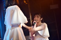 城戸海月（手前）と蓮水恭美（奥）。